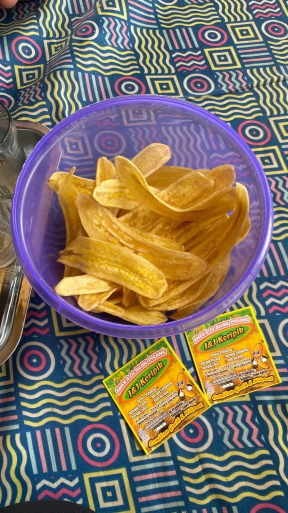 J&J KERIPIK